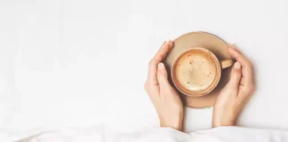 کافئین چگونه شما را بیدار می کند؟