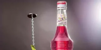 آسان ترین راه برای تهیه شربت (سیروپ) توت فرنگی