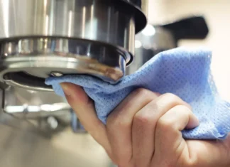 مواد شوینده و روش پاکسازی دستگاه اسپرسوساز