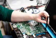 تعمیر تخصصی سخت افزار لپ تاپ در اصفهان تعمیر لپ تاپ در اصفهان آیدی 724